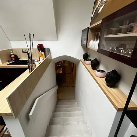 Avec Cachet Arc-de-triomphe Apartment *